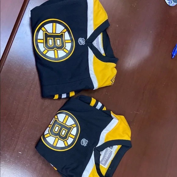 BRUINS Reebok Kids Black and Yellow Hockey Jersey 2-4T